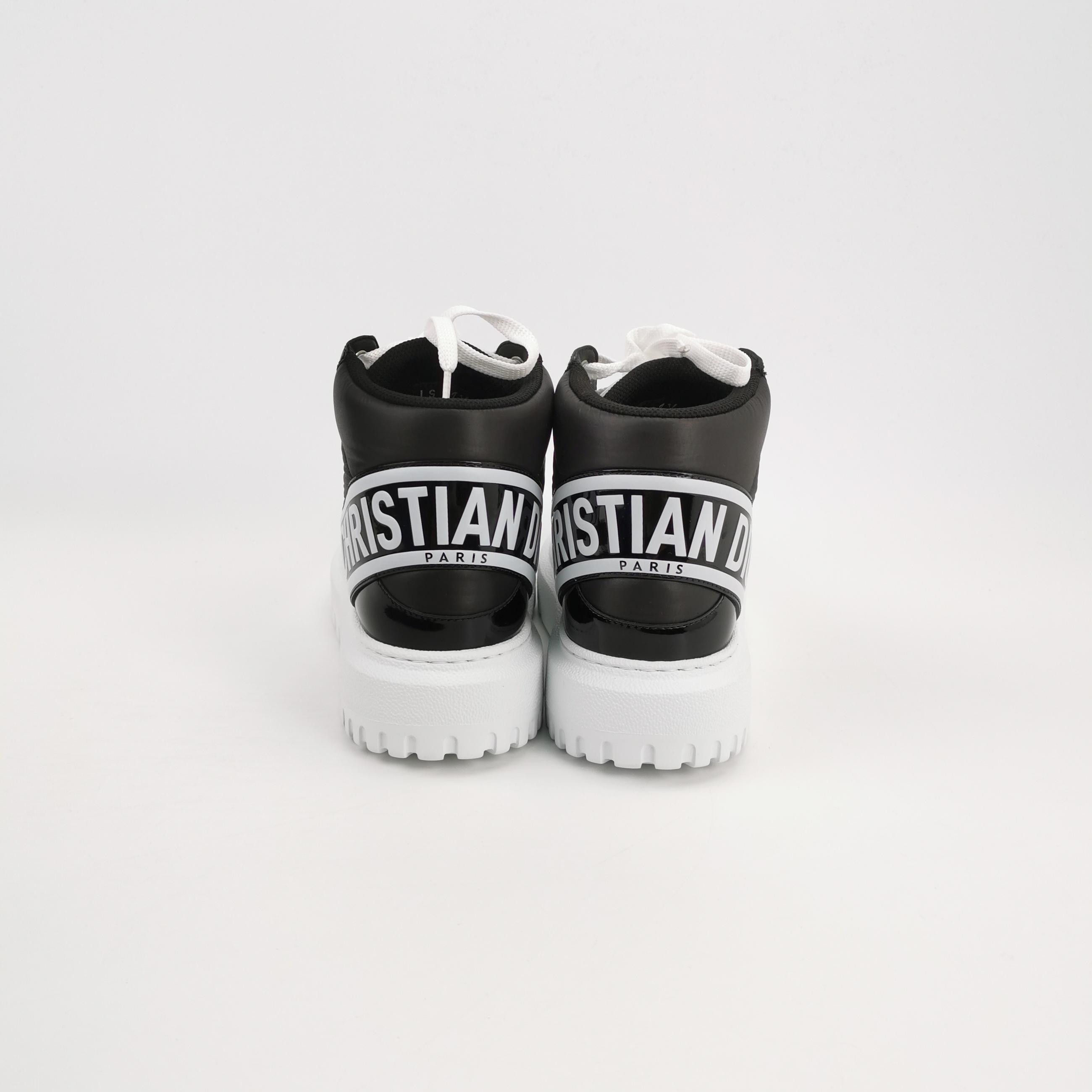 Dior Dior Women 7-5 Lowtop Sneakers Size US 7.5 / IT 37.5 - 4 Thumbnail