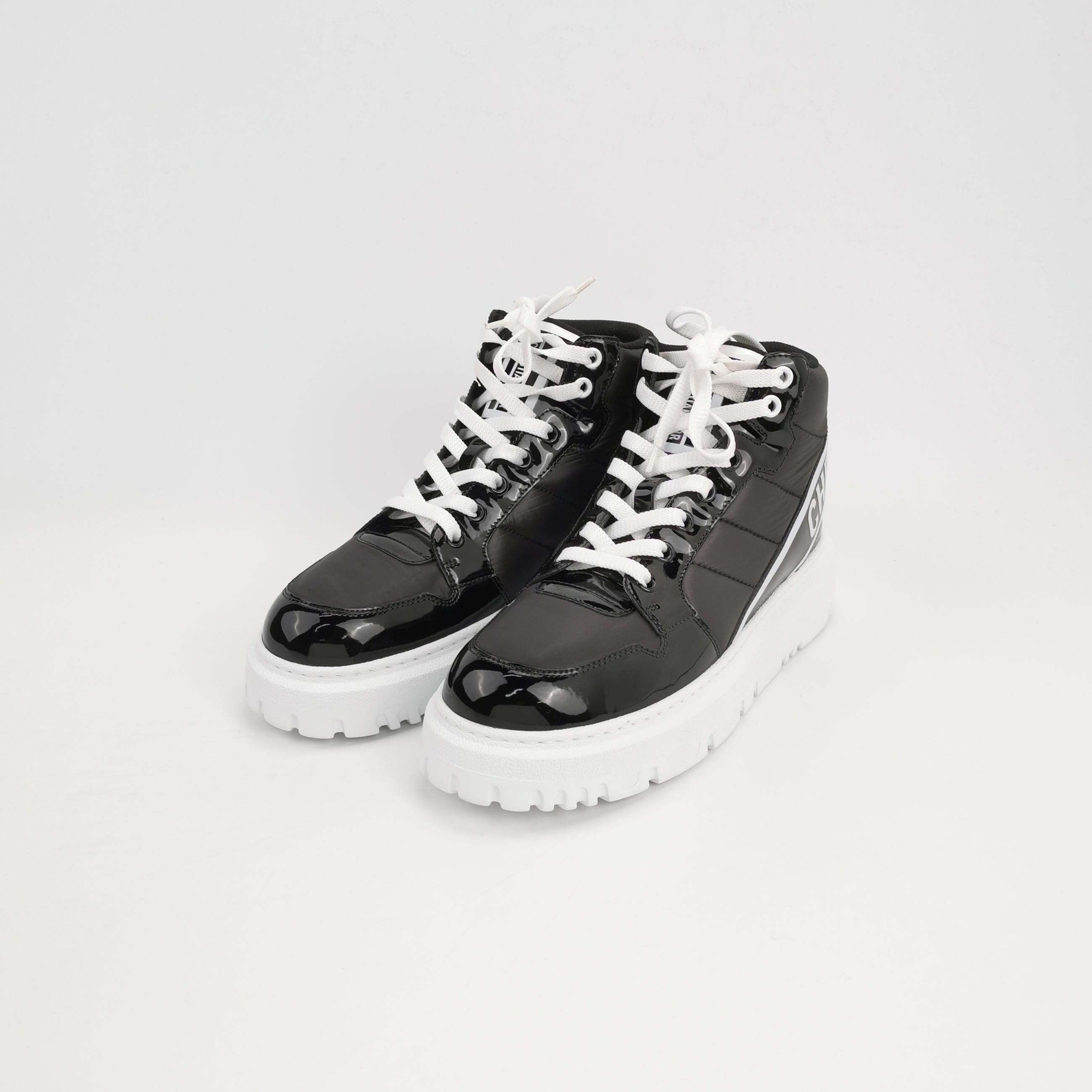 Dior Dior Women 7-5 Lowtop Sneakers Size US 7.5 / IT 37.5 - 2 Thumbnail