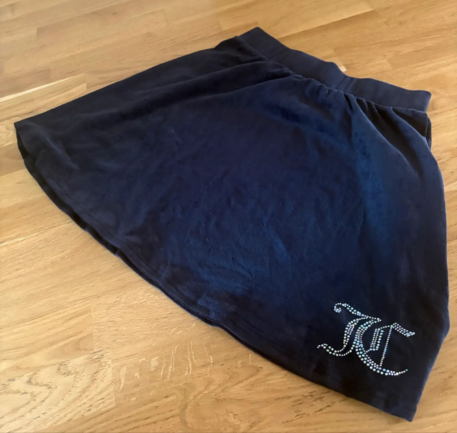 Juicy Couture Juicy Couture Skirt Size 27" / US 4 / IT 40 - 2 Thumbnail