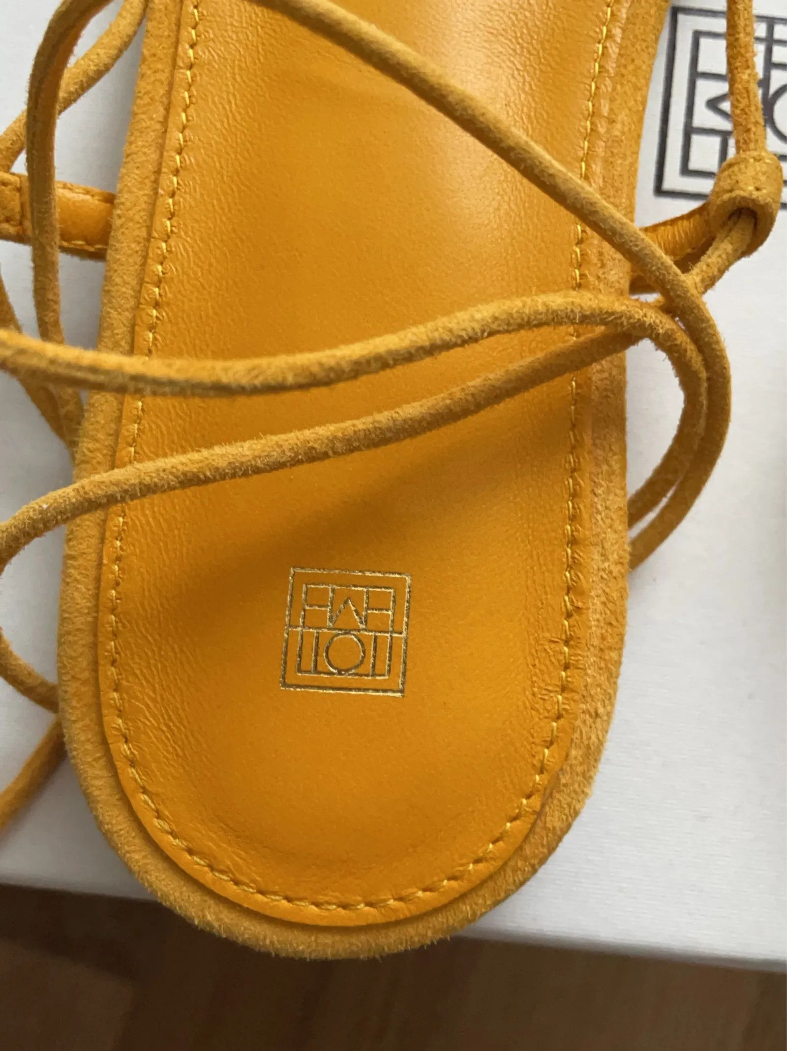 Toteme Toteme Sandals Size US 6 / IT 36 - 2 Thumbnail