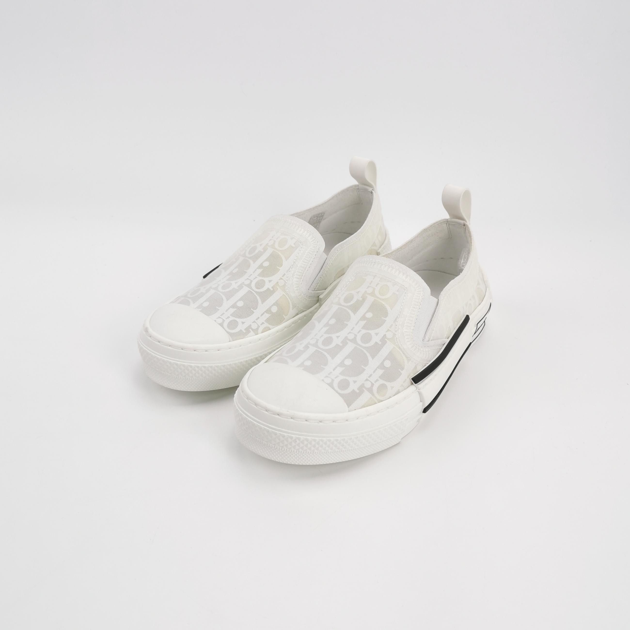 Dior Dior Women 5 Lowtop Sneakers Size US 5 / IT 35 - 2 Thumbnail