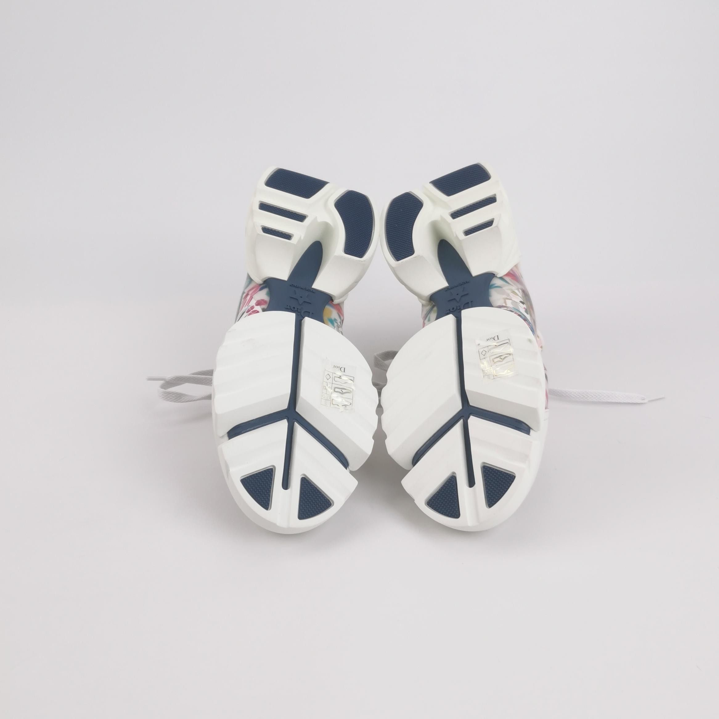 Dior Dior Women it_34 Lowtop Sneakers Size US 4 / IT 34 - 5 Thumbnail