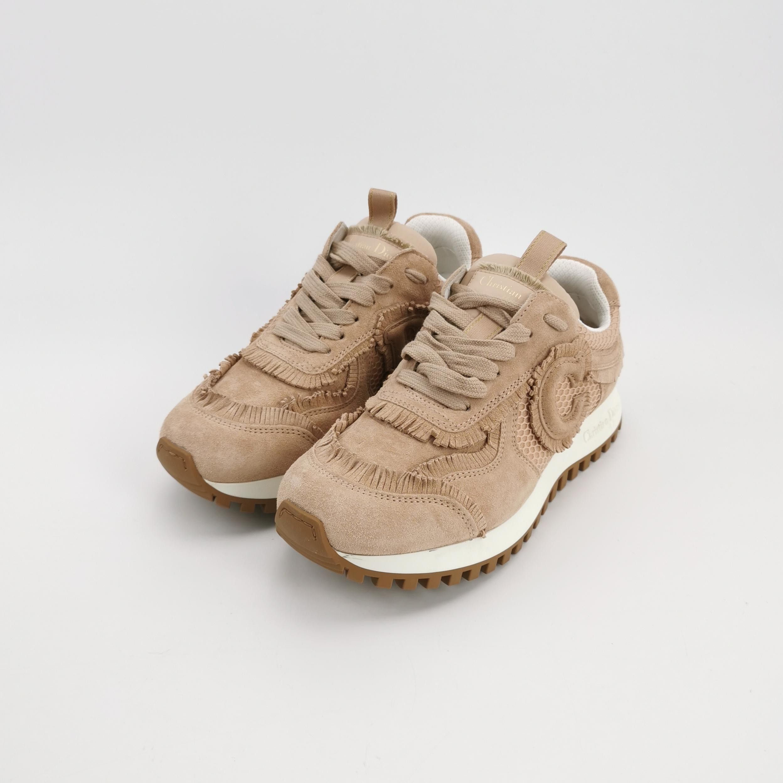 Dior Dior Women 5 Lowtop Sneakers Size US 5 / IT 35 - 2 Thumbnail