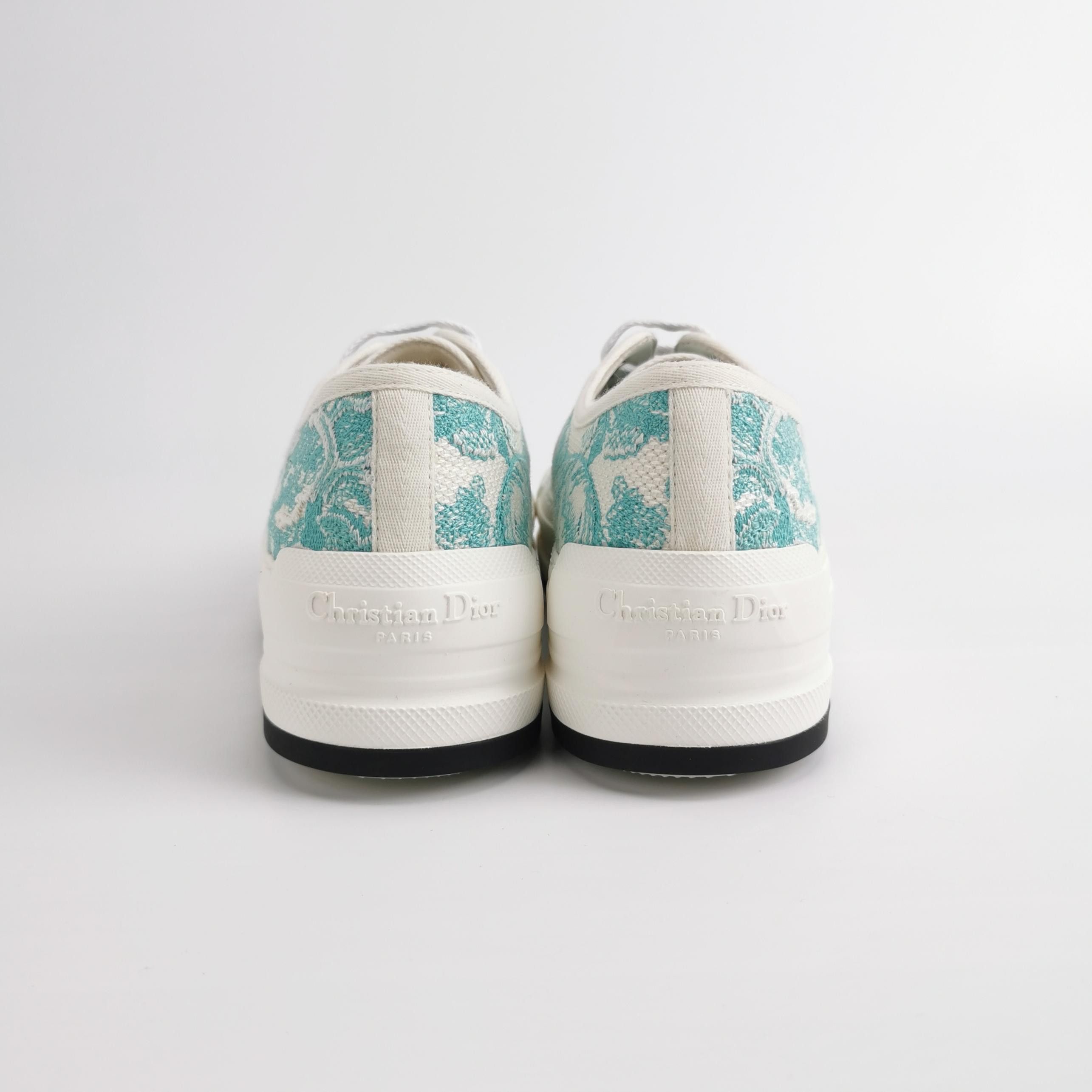 Dior Dior Women 5 Lowtop Sneakers Size US 5 / IT 35 - 4 Thumbnail