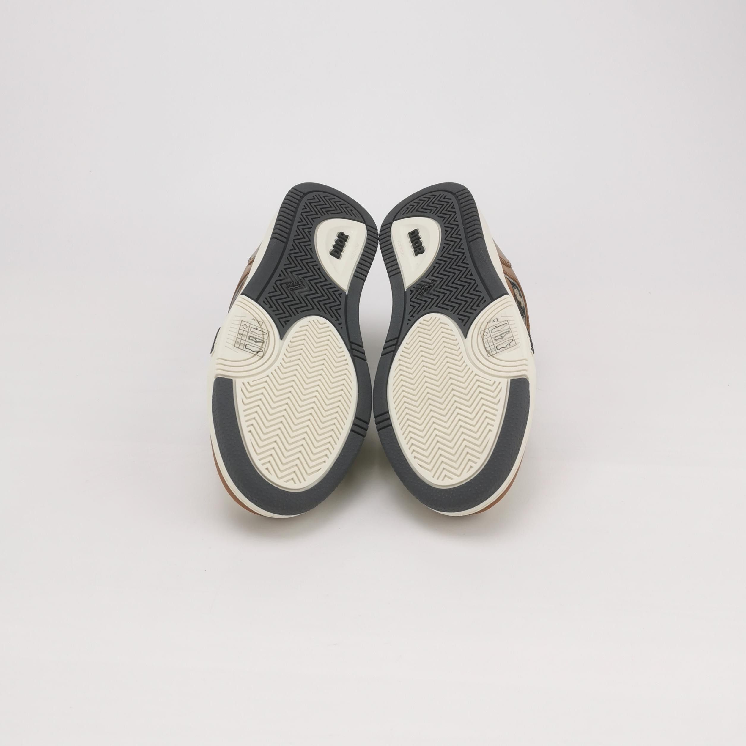 Dior Dior Women 8 Lowtop Sneakers Size US 8 / IT 38 - 5 Thumbnail