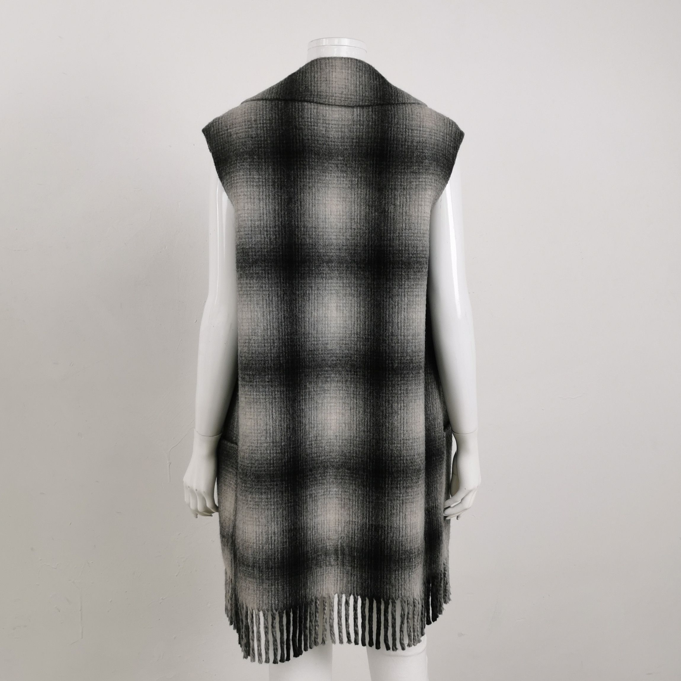 Dior Dior Women m Vests Size M / US 6-8 / IT 42-44 - 2 Thumbnail