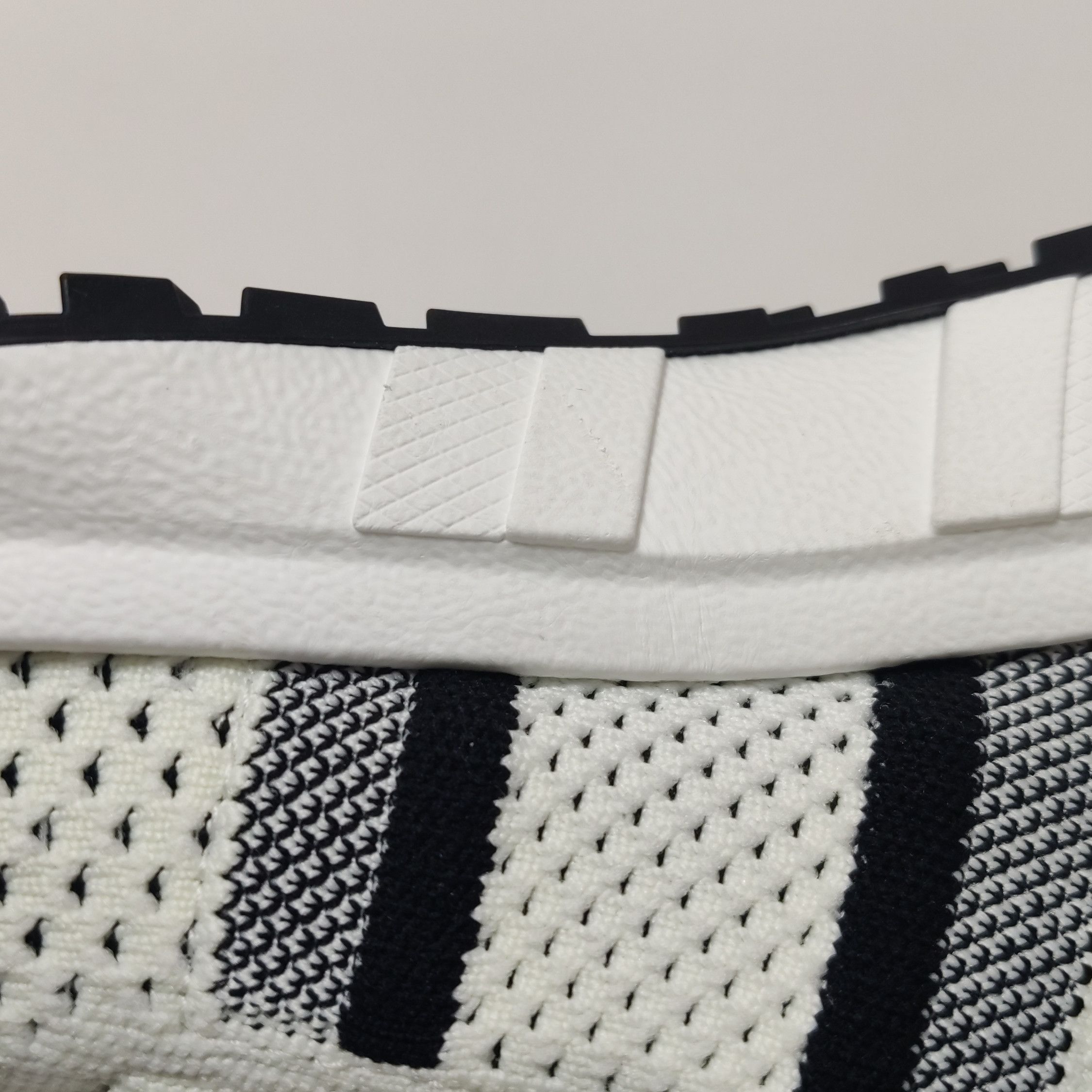 Dior Dior Women 6 Lowtop Sneakers Size US 6 / IT 36 - 7 Thumbnail