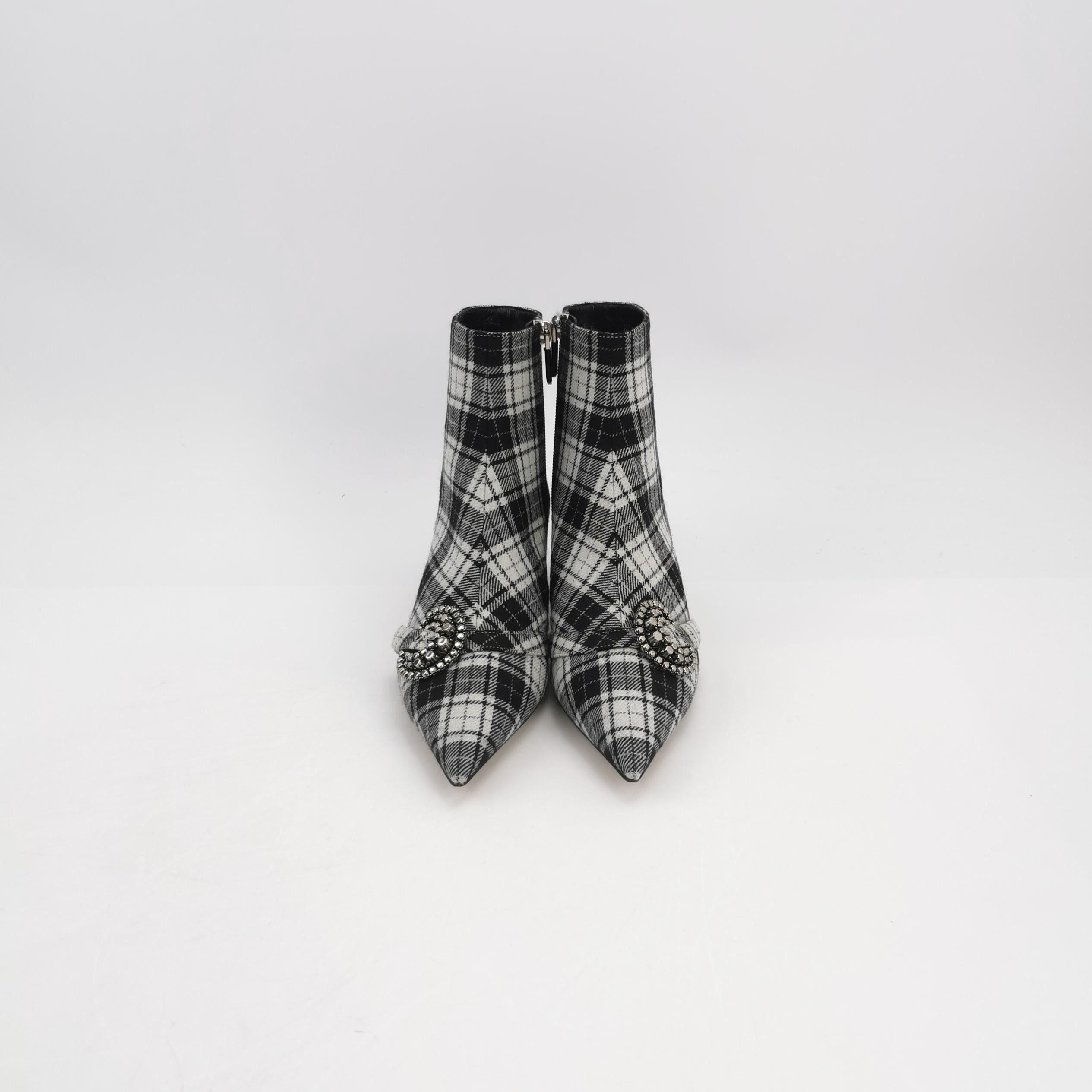 Dior Dior Women 6 Boots Size US 6 / IT 36 - 3 Thumbnail