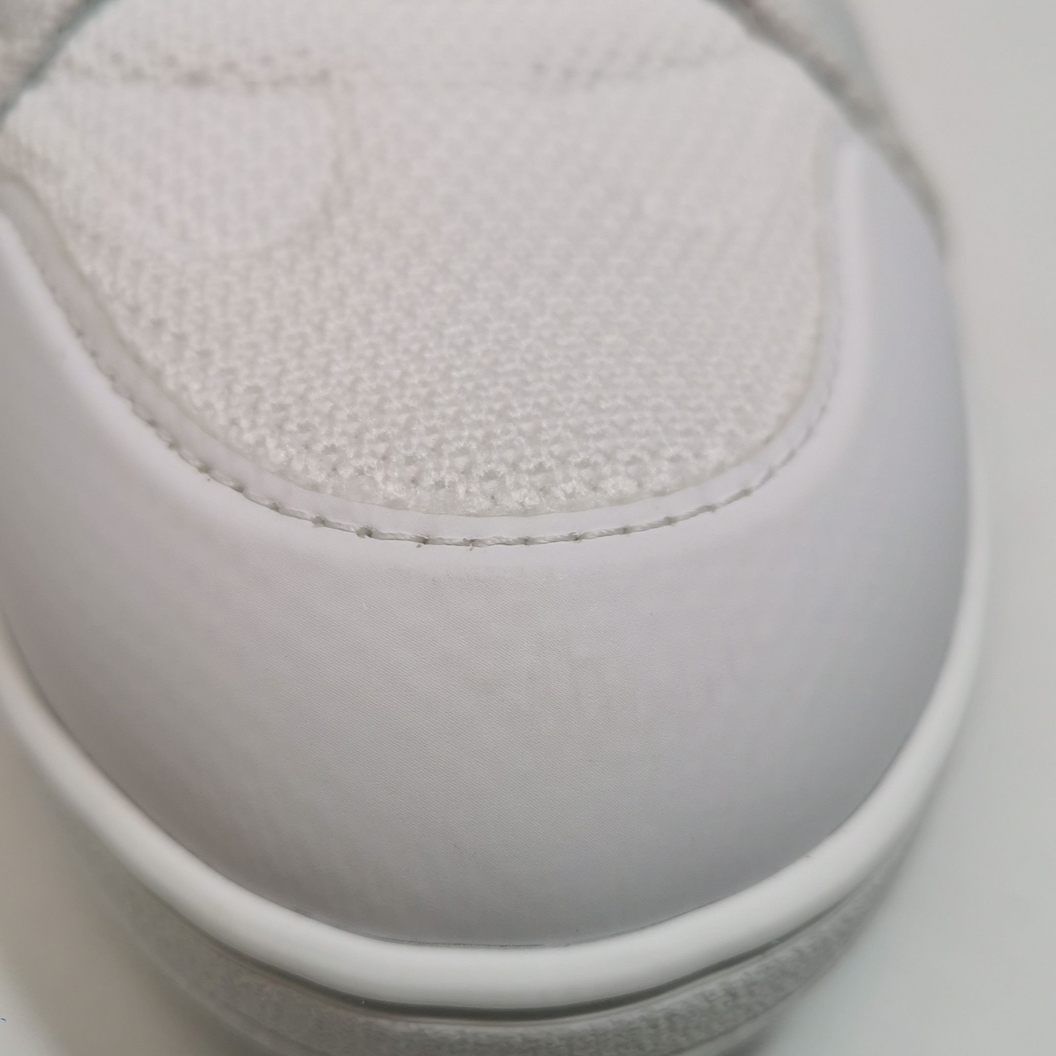 Dior Dior Women 7-5 Lowtop Sneakers Size US 7.5 / IT 37.5 - 7 Thumbnail