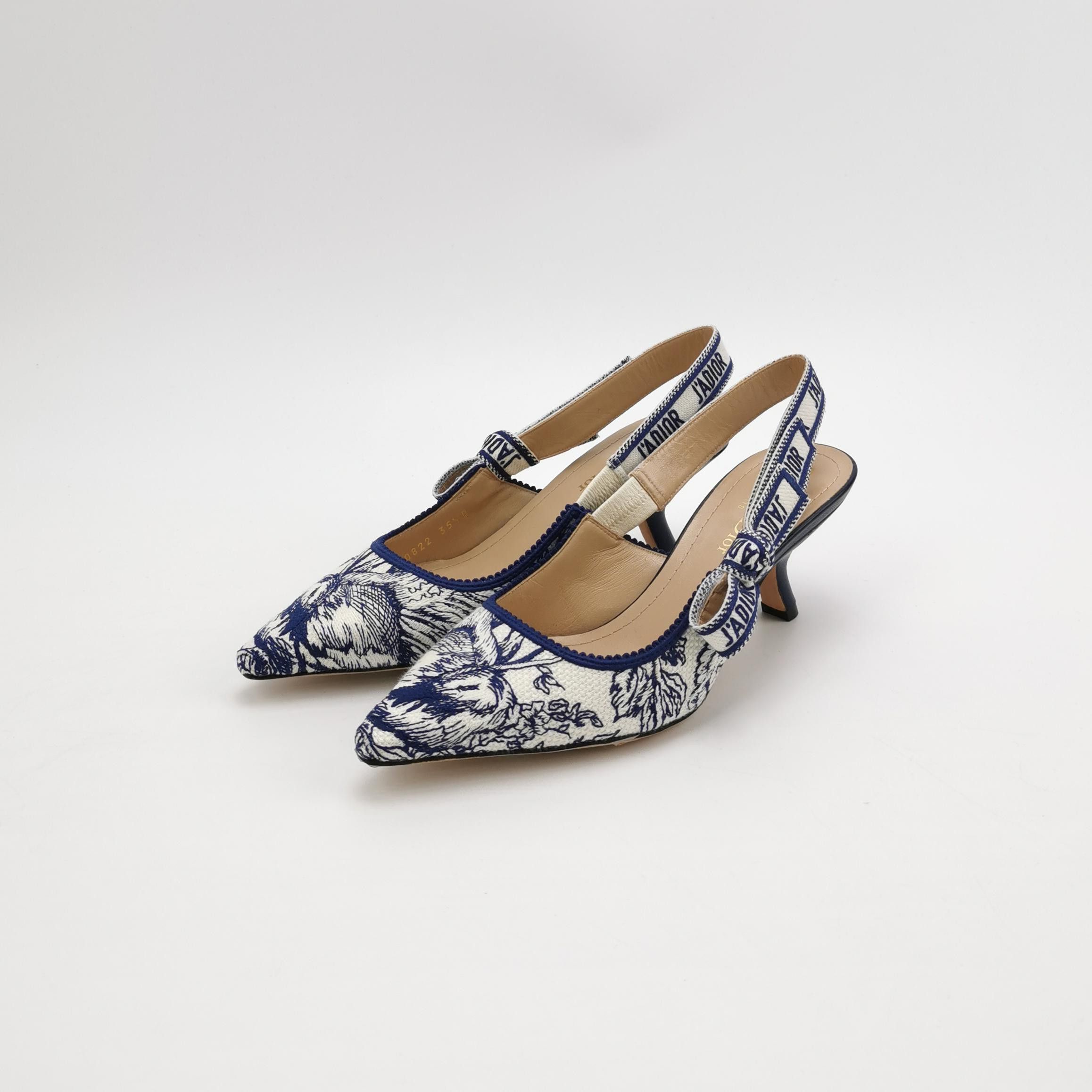 Dior Dior Women 5-5 Heels Size US 5.5 / IT 35.5 - 2 Thumbnail