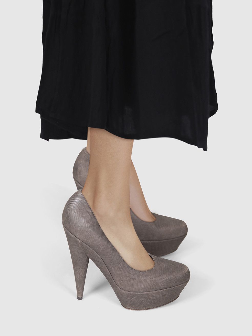 Saint Laurent Paris Brown Lizard Embossed Suede Heels Size US 9.5 / IT 39.5 - 2 Thumbnail