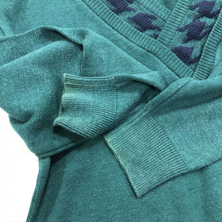 Celine Celine Houndstooth Trim V-Neck Sweater Size L Size US L / EU 52-54 / 3 - 7 Thumbnail
