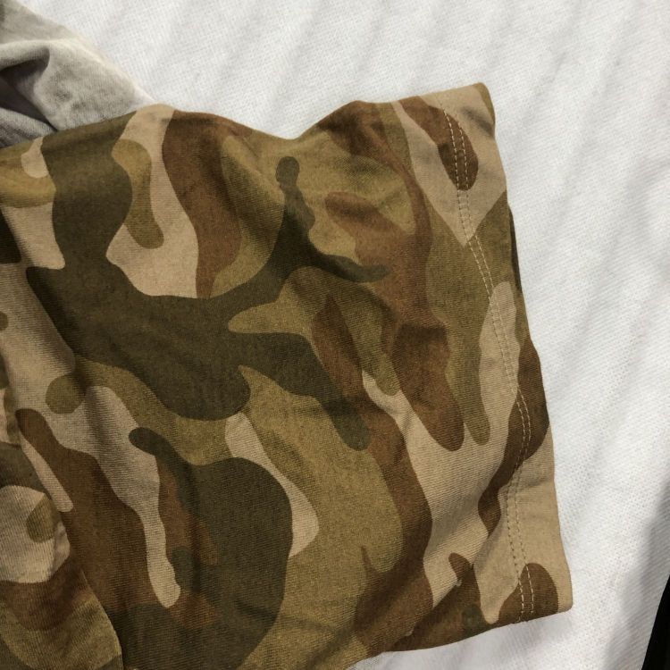 Celine Celine Camo Logo T-Shirt Size XXS Size XXS / US 00 / IT 34 - 9 Thumbnail