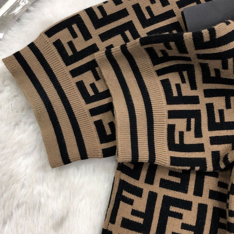 Fendi Fendi FF Monogram Knit Sweater Size 38 Size XS / US 0-2 / IT 36-38 - 7 Thumbnail