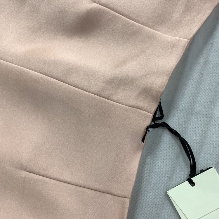 Fendi Fendi Pink Silk Shorts Size 38 Size 26" / US 2 / IT 38 - 7 Thumbnail