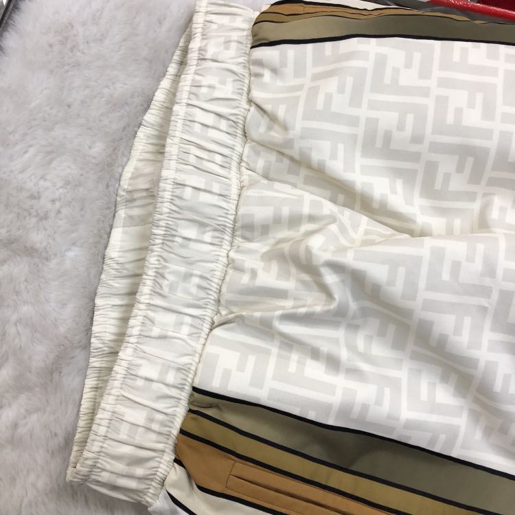 Fendi Fendi FF Logo Shorts Size S Size 27" / US 4 / IT 40 - 7 Thumbnail