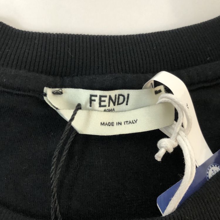 Fendi Fendi Logo Tape T-Shirt Size S Size US S / EU 44-46 / 1 - 3 Thumbnail