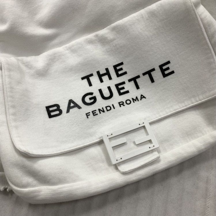 Fendi Fendi x Marc Jacobs The Baguette Hoodie Size S Size S / US 4 / IT 40 - 9 Thumbnail