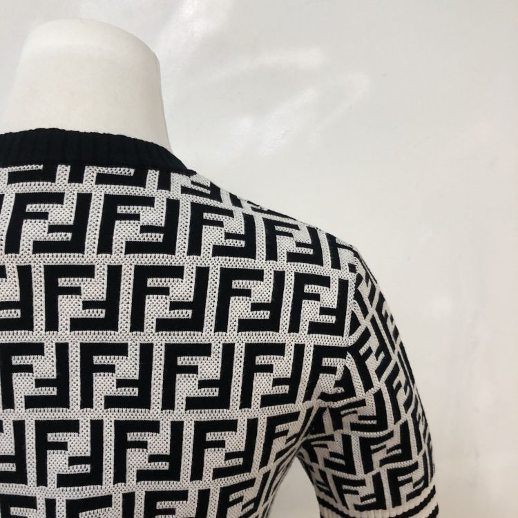 Fendi Fendi Zucca Logo Knit Midi Dress Size 40 Size S / US 4 / IT 40 - 9 Thumbnail