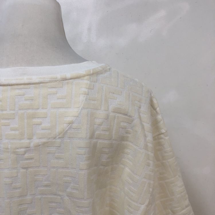 Fendi Fendi FF Logo T-Shirt Size L Size US L / EU 52-54 / 3 - 9 Thumbnail