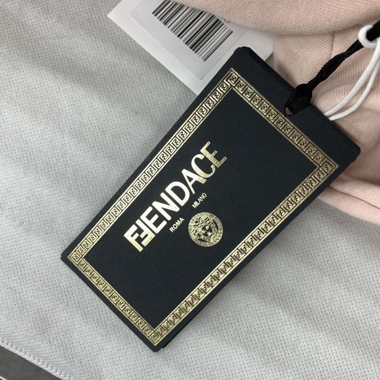 Fendi Fendace Logo Graphic Hoodie Size M Size US M / EU 48-50 / 2 - 10 Thumbnail