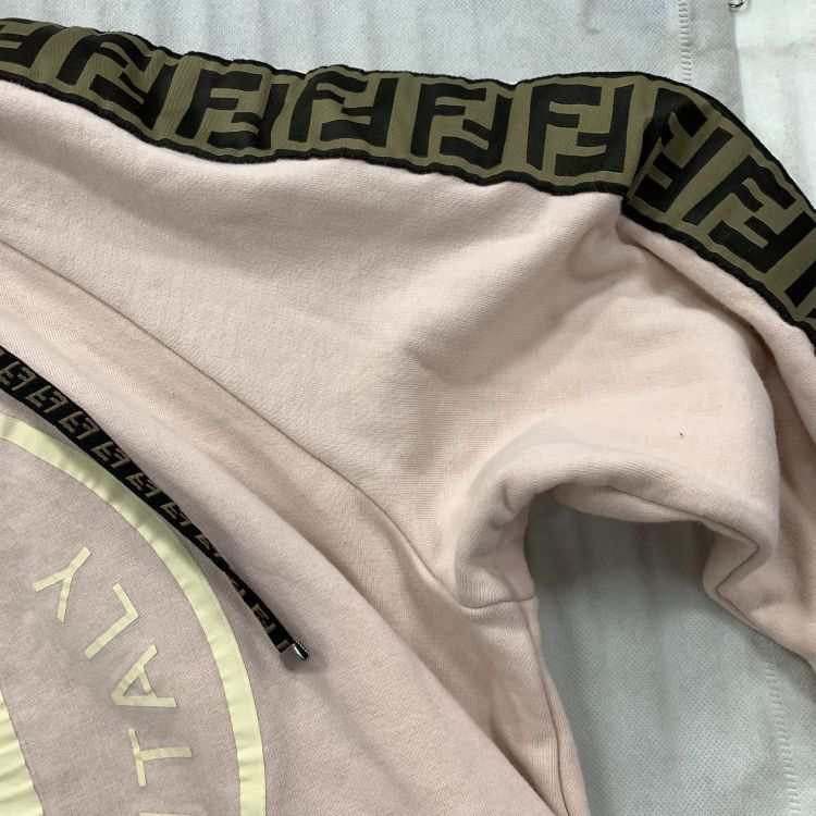 Fendi Fendace Logo Graphic Hoodie Size M Size US M / EU 48-50 / 2 - 7 Thumbnail