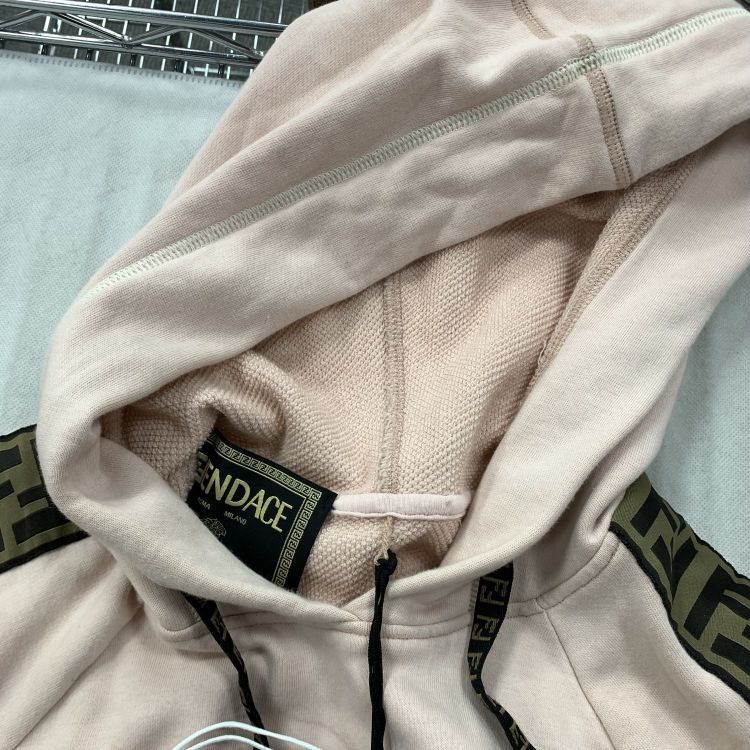 Fendi Fendace Logo Graphic Hoodie Size M Size US M / EU 48-50 / 2 - 5 Thumbnail