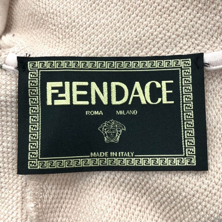 Fendi Fendace Logo Graphic Hoodie Size M Size US M / EU 48-50 / 2 - 3 Thumbnail