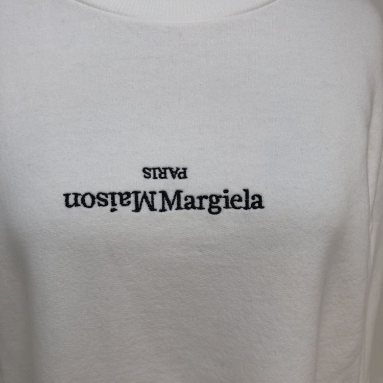Maison Margiela Maison Margiela Inverted Logo Sweatshirt Size M Size US M / EU 48-50 / 2 - 8 Thumbnail