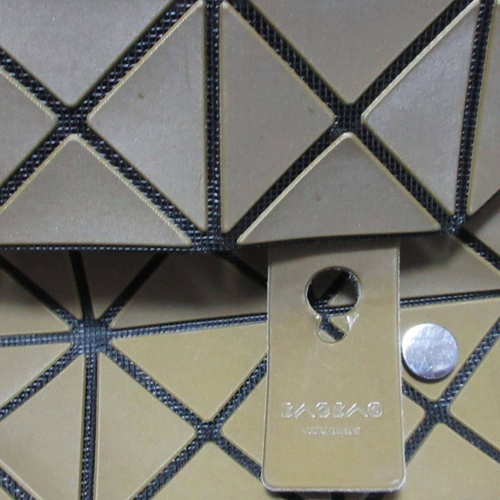 Issey Miyake Bao Bao Bao Bao Issey Miyake BAO ISSEY MIYAKE Shoulder Bag BB53-AG212 Khaki Women's Size ONE SIZE - 22 Thumbnail