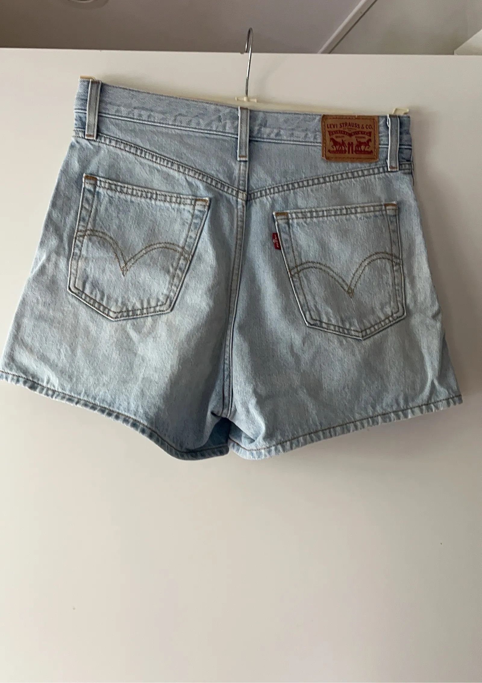 Levi's Levi's High waisted mom shorts Shorts Size 28" / US 6 / IT 42 - 4 Thumbnail