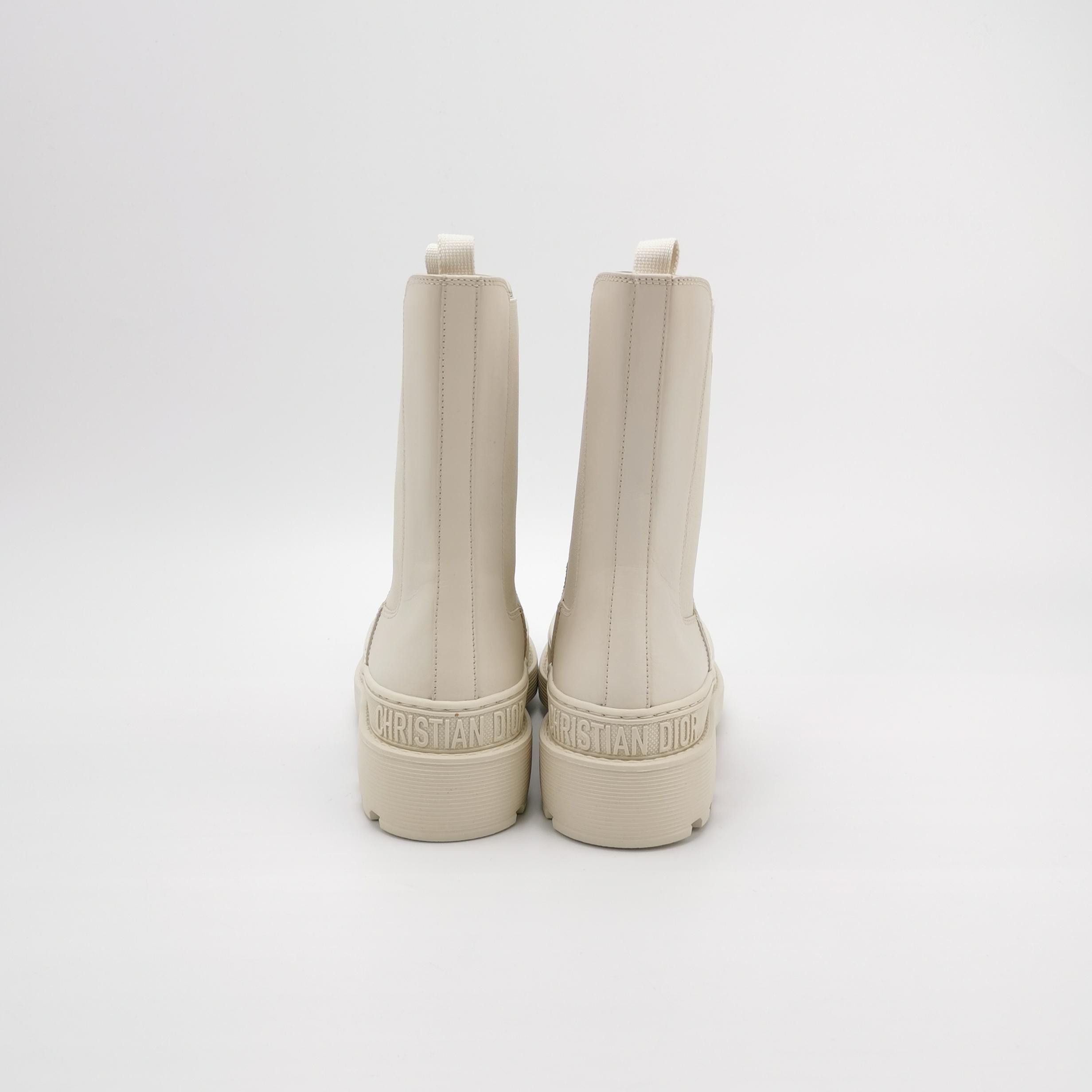 Dior Dior Women 5 Boots Size US 5 / IT 35 - 4 Thumbnail
