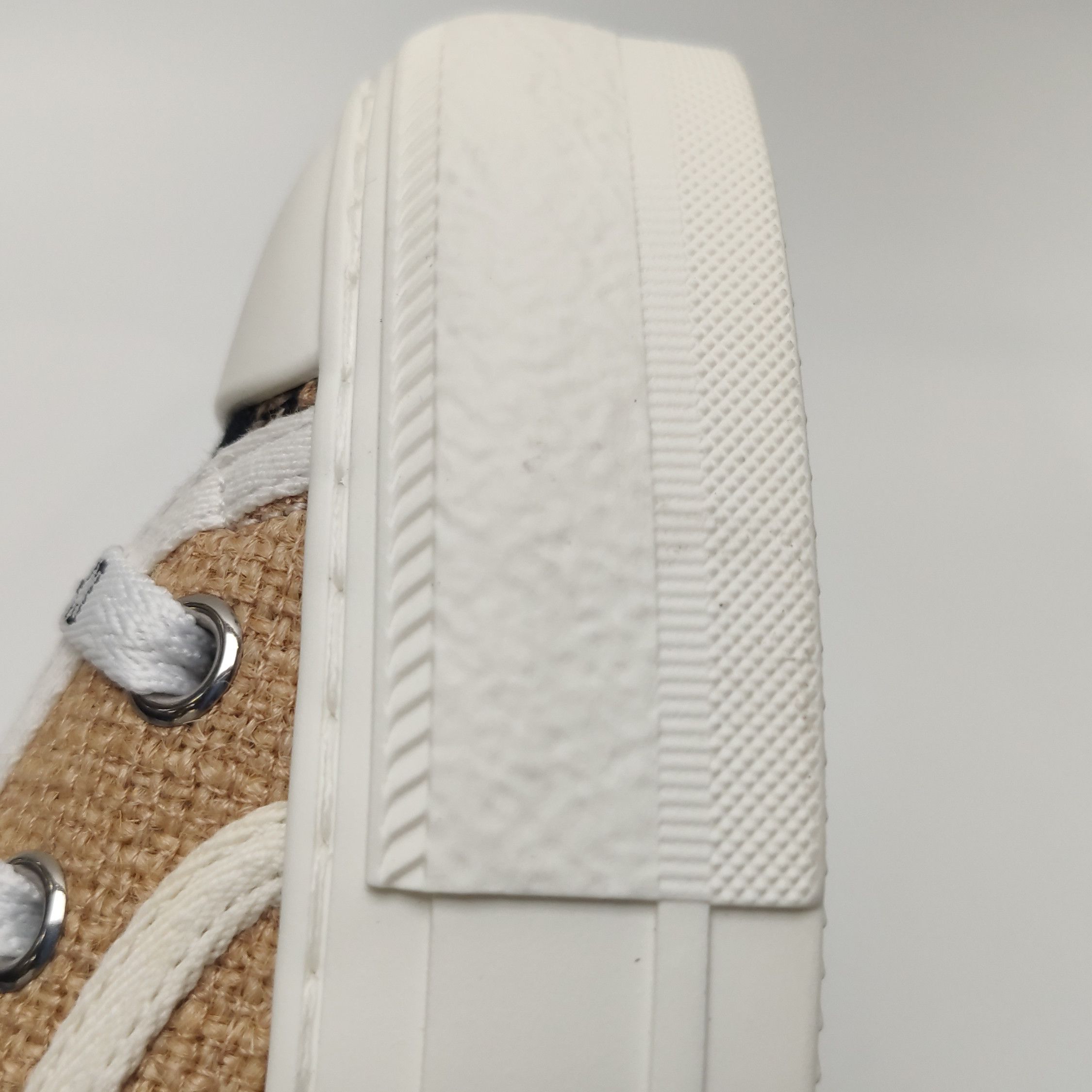 Dior Dior Women 5 Lowtop Sneakers Size US 5 / IT 35 - 7 Thumbnail