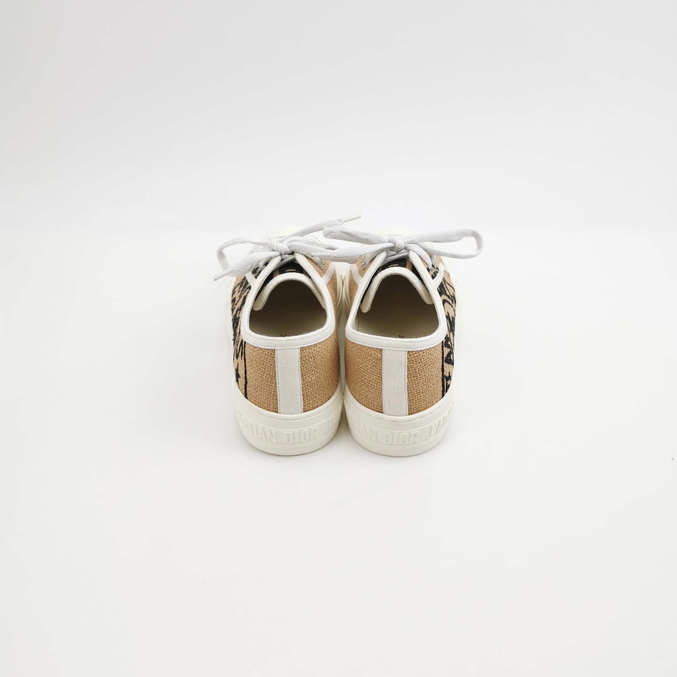 Dior Dior Women 5 Lowtop Sneakers Size US 5 / IT 35 - 4 Thumbnail