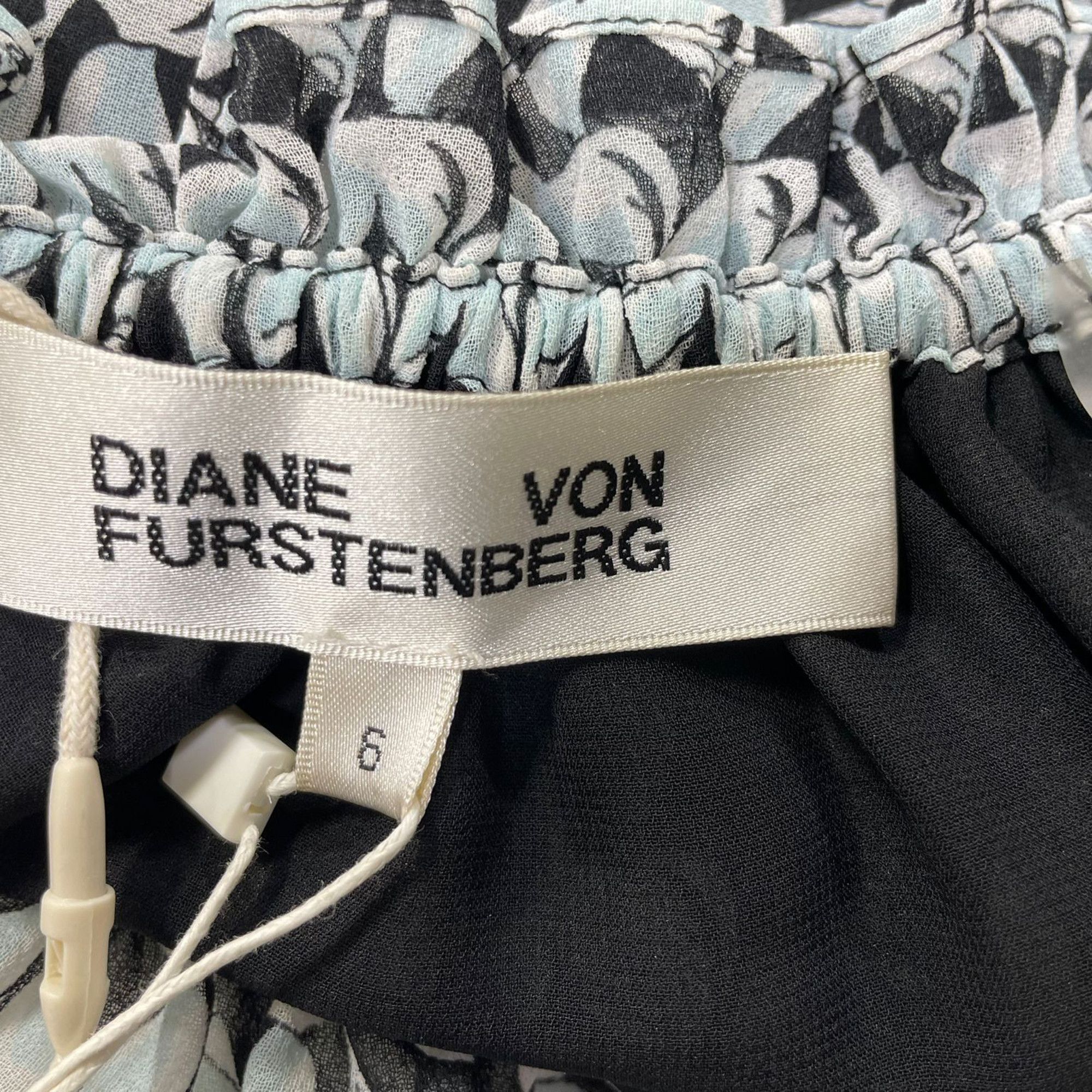 Diane von Furstenberg Diane von Furstenberg Printed Knee Length Dress in Multicolo Size XXS / US 00 / IT 34 - 5 Thumbnail