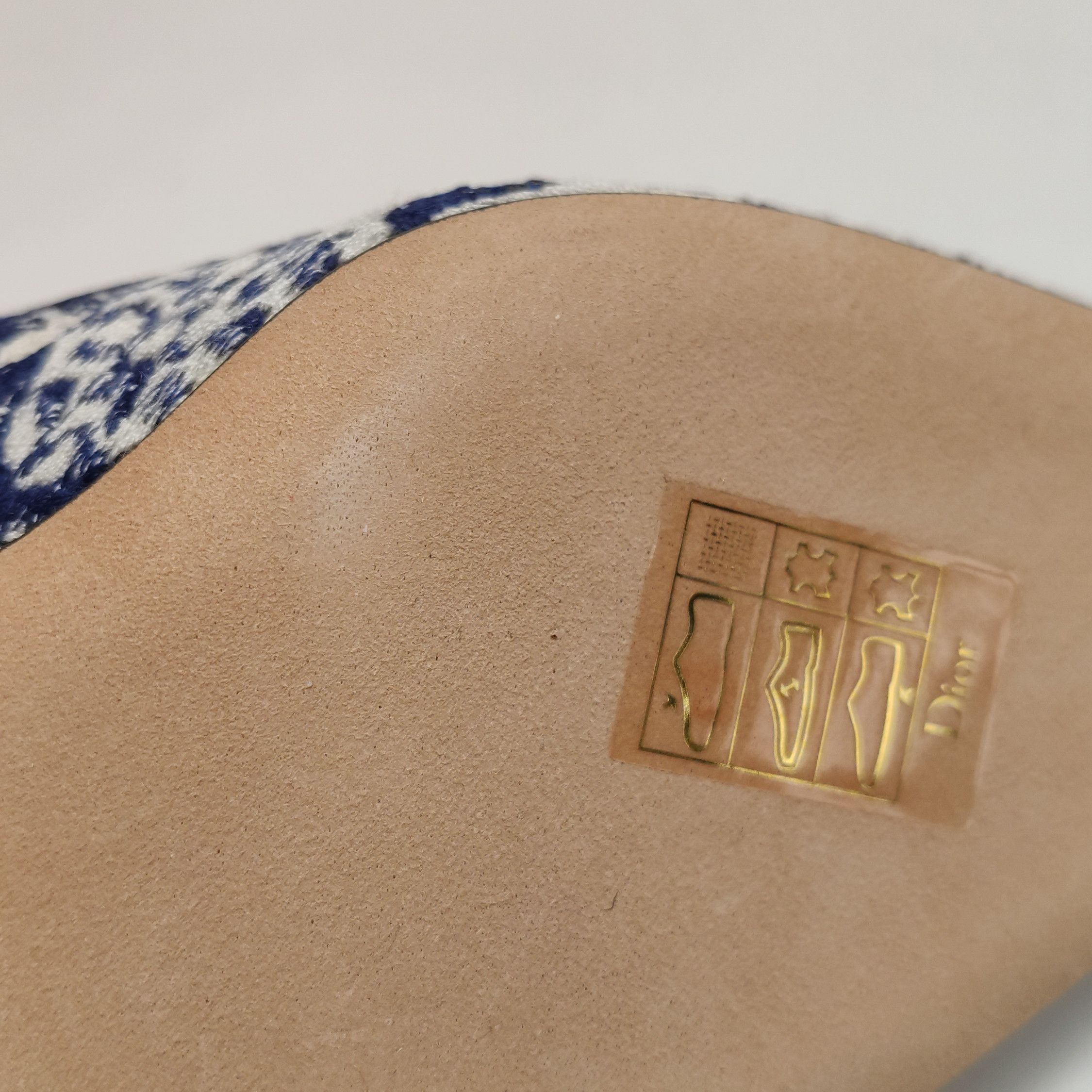 Dior Dior Women 5-5 Heels Size US 5.5 / IT 35.5 - 7 Thumbnail
