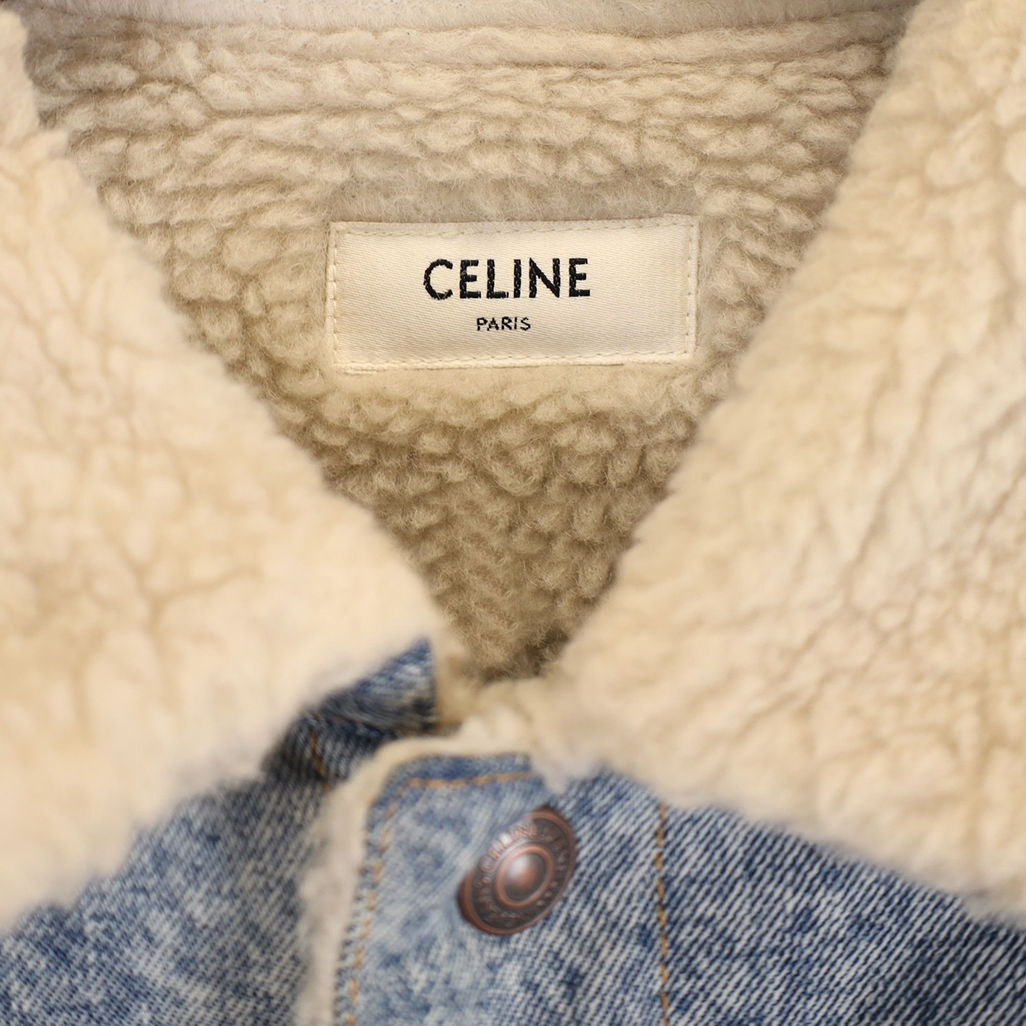 Celine Celine Oversized Shearling-Lined Bleached Denim Jacket in Li Size M / US 6-8 / IT 42-44 - 2 Thumbnail