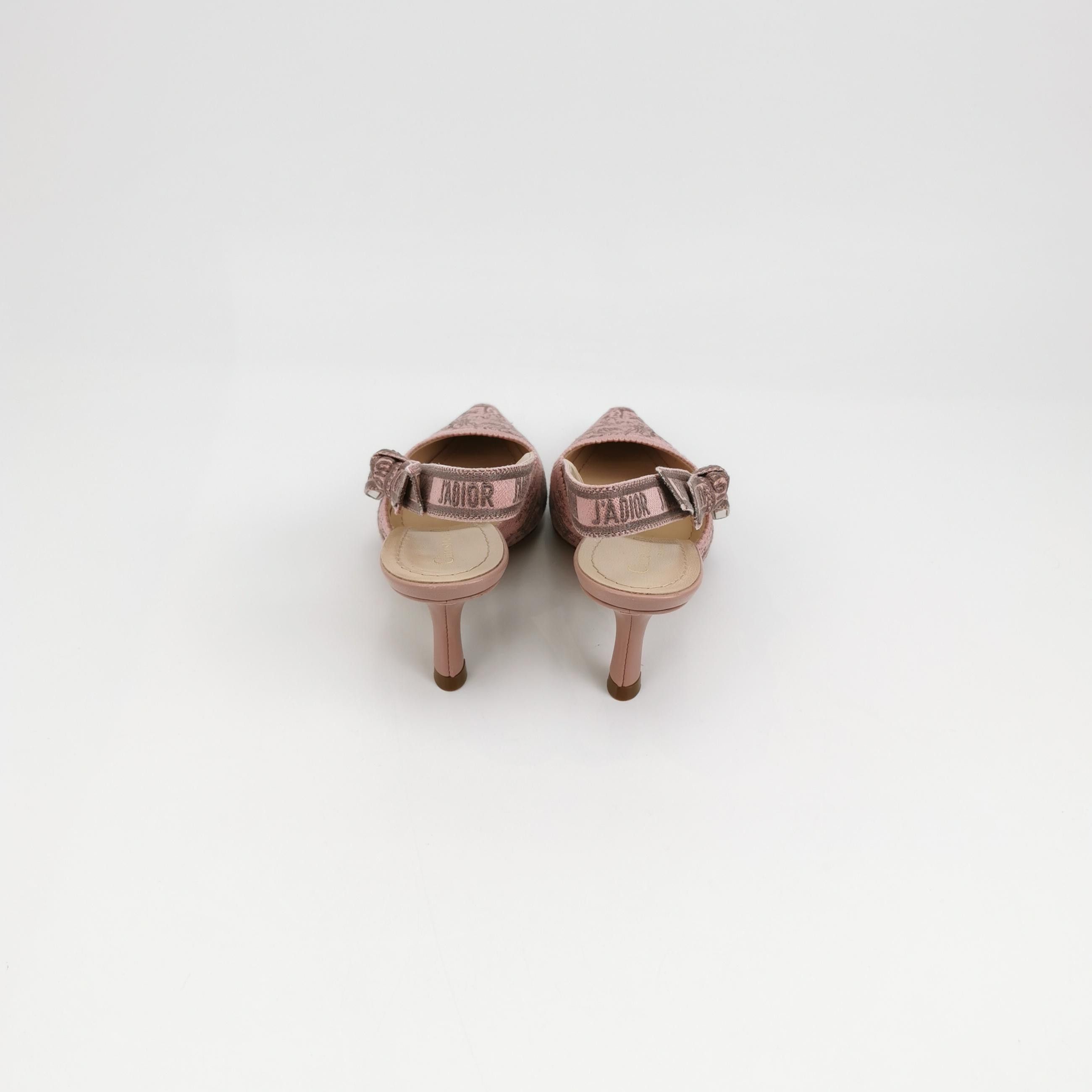 Dior Dior Women 7 Heels Size US 7 / IT 37 - 4 Thumbnail