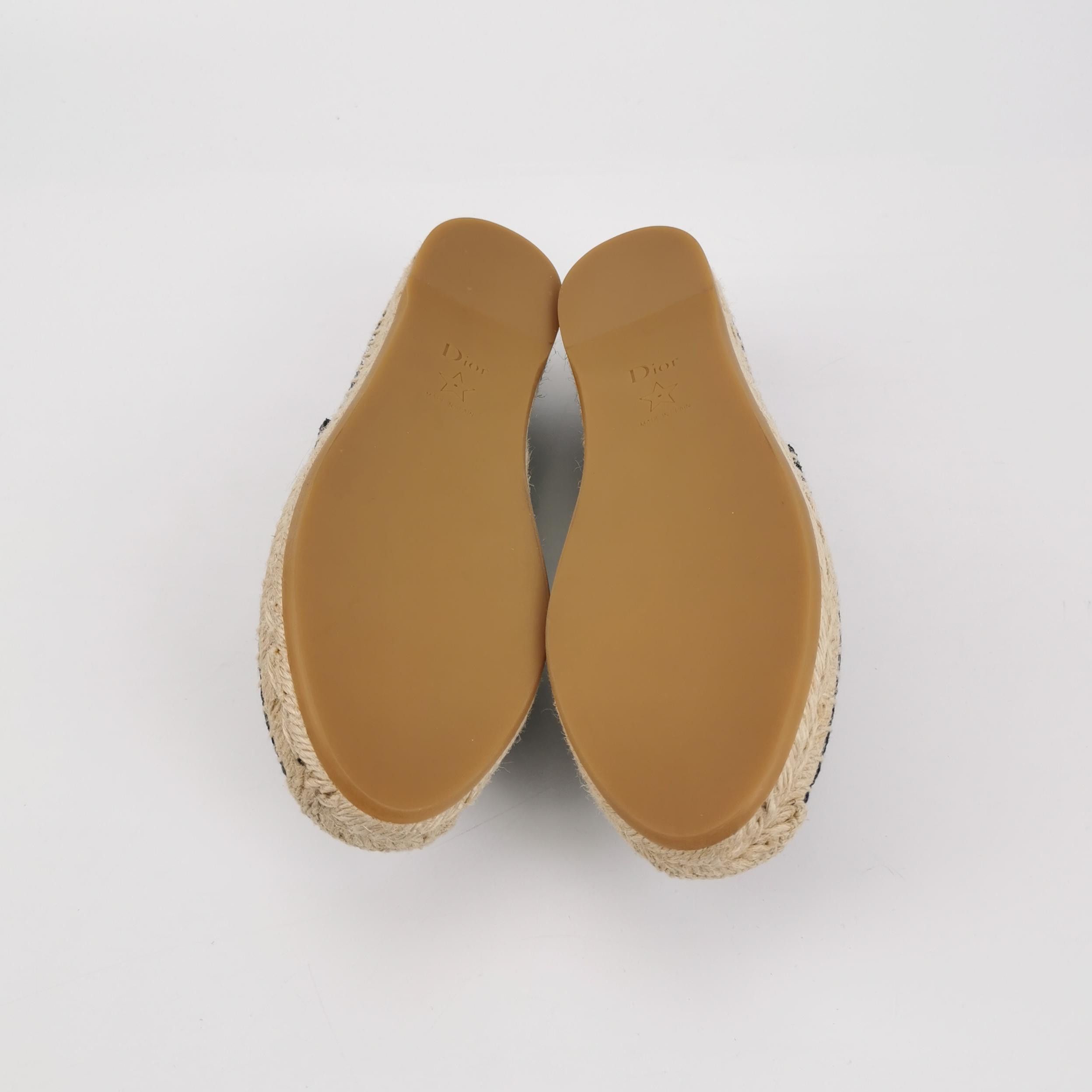 Dior Dior Women 5 Flats Size US 5 / IT 35 - 5 Thumbnail