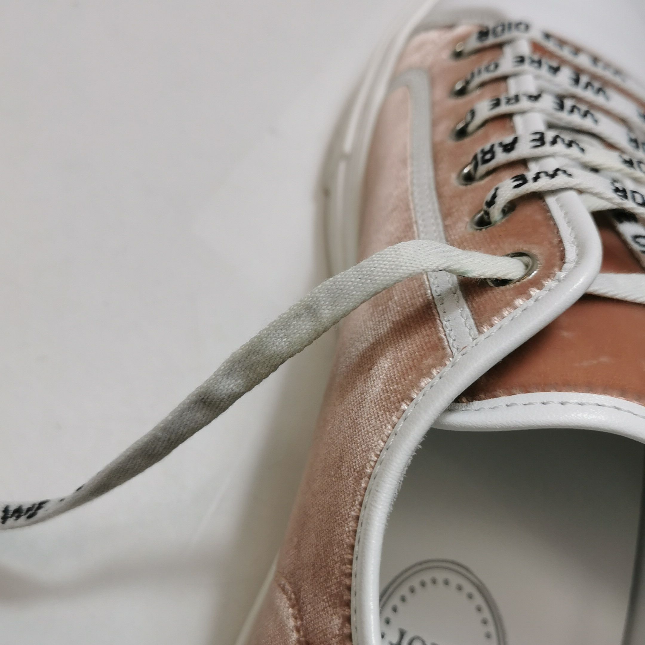 Dior Dior Women 5 Lowtop Sneakers Size US 5 / IT 35 - 8 Thumbnail