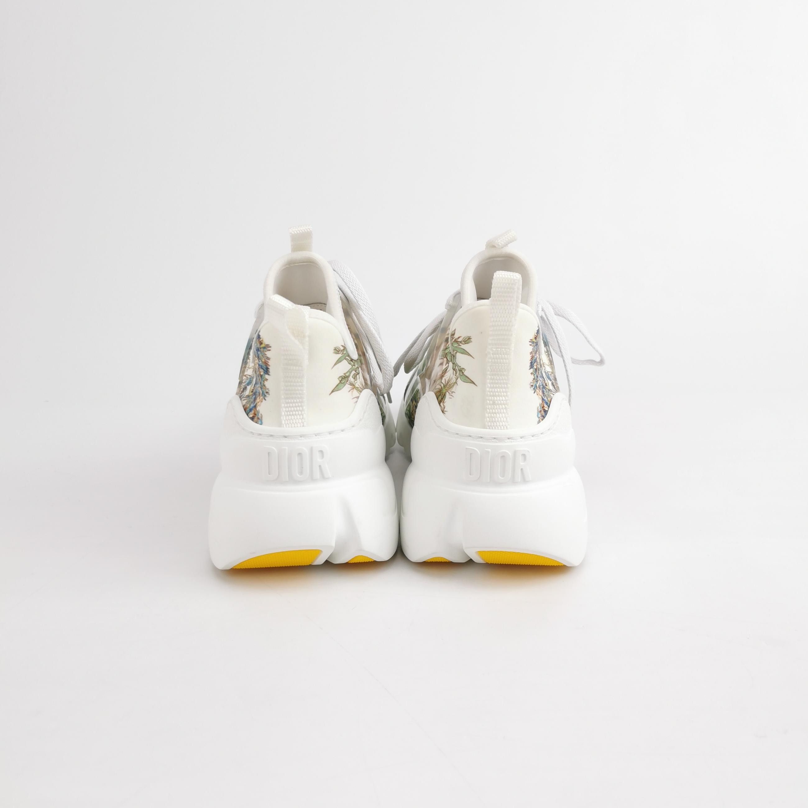 Dior Dior Women 5 Lowtop Sneakers Size US 5 / IT 35 - 4 Thumbnail