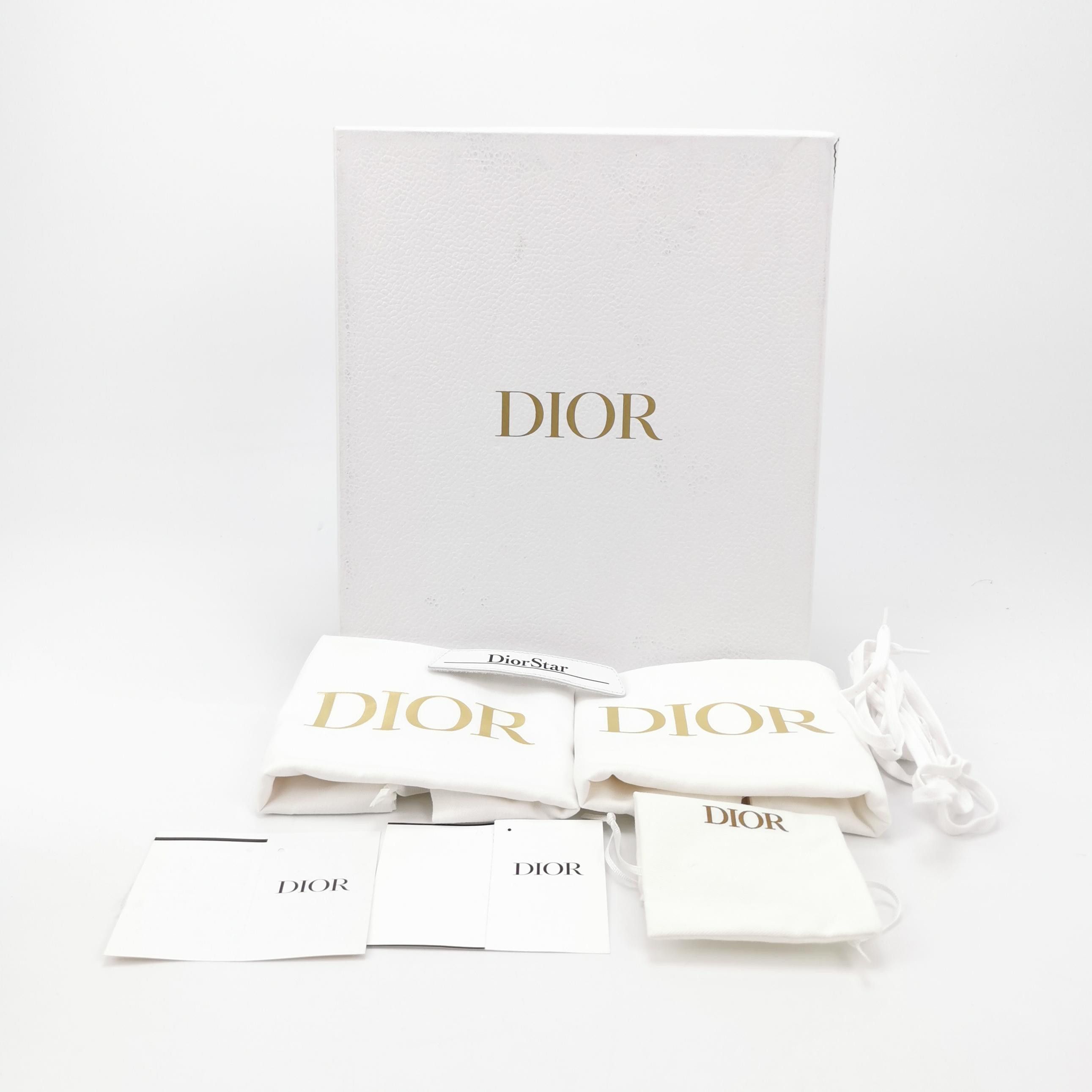 Dior Dior Women 5 Lowtop Sneakers Size US 5 / IT 35 - 6 Thumbnail