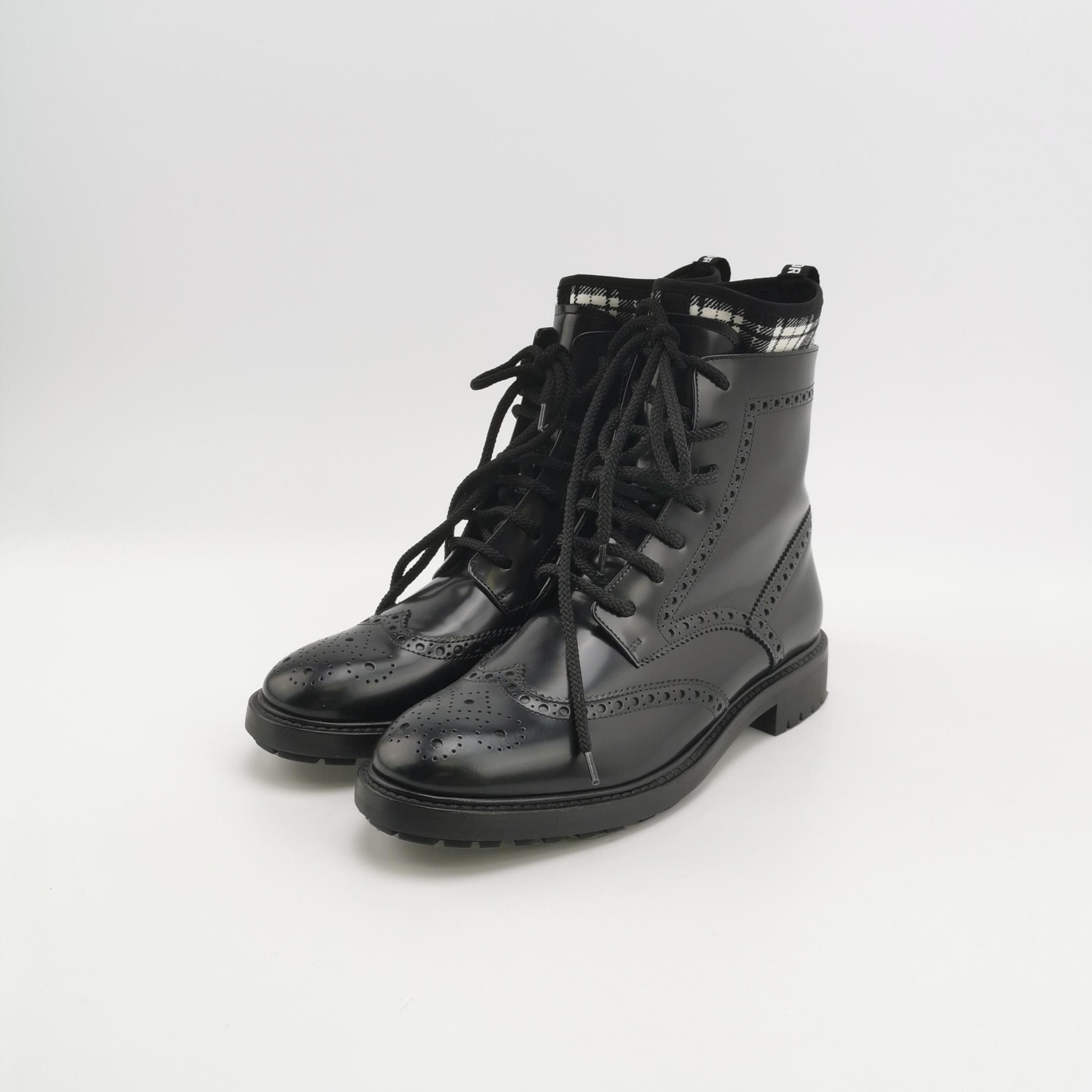 Dior Dior Women 8 Boots Size US 8 / IT 38 - 2 Thumbnail
