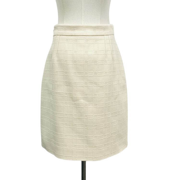 Gucci Gucci Beige Wool Blend Mini Skirt Size 40 Size 27" / US 4 / IT 40 - 2 Thumbnail