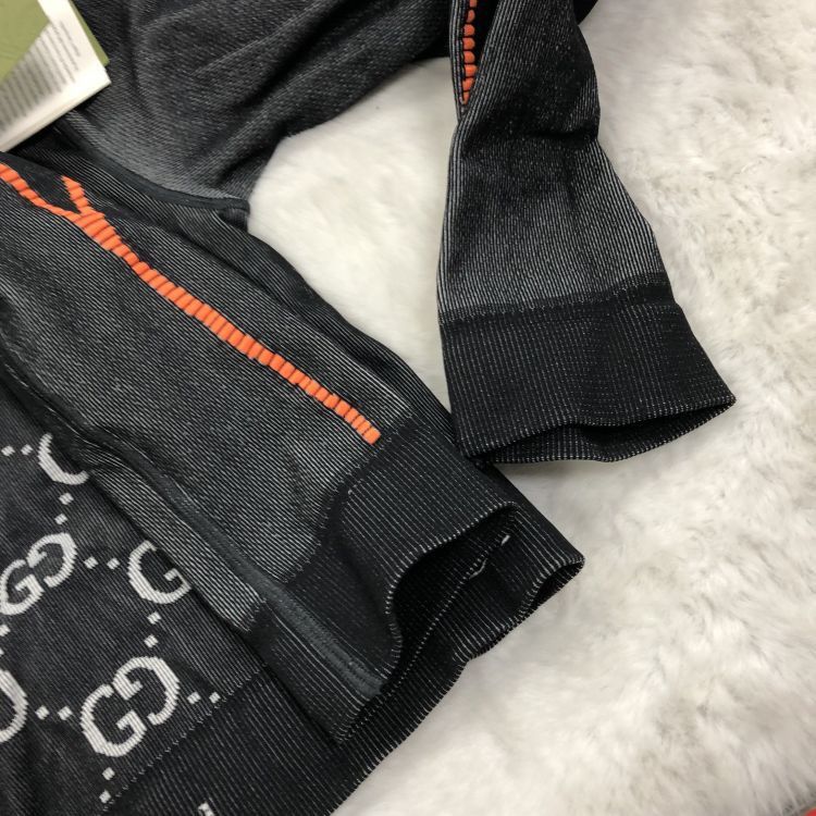 Gucci Gucci Monogram Quarter Zip Crop Top Size M Size M / US 6-8 / IT 42-44 - 8 Thumbnail