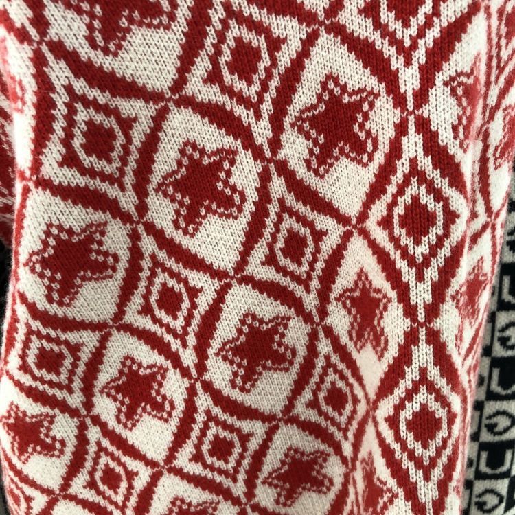 Gucci Gucci Diamond Check Pattern V-Neck Sweater Size L Size US L / EU 52-54 / 3 - 8 Thumbnail