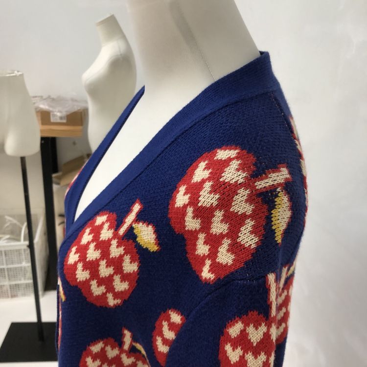 Gucci Gucci Apple Print Cardigan Size M Size US M / EU 48-50 / 2 - 8 Thumbnail