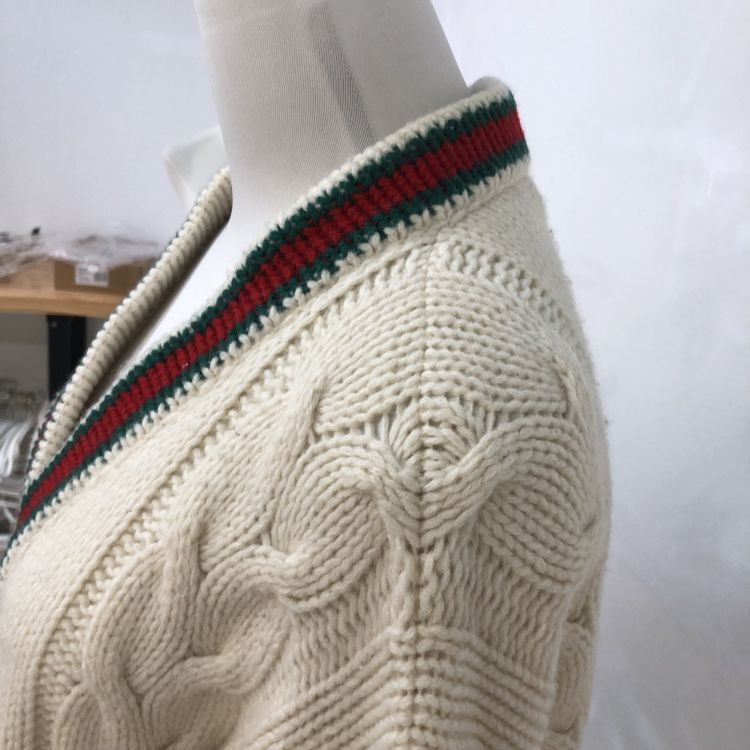 Gucci Gucci Cable Knit Cardigan Size M Size US M / EU 48-50 / 2 - 9 Thumbnail