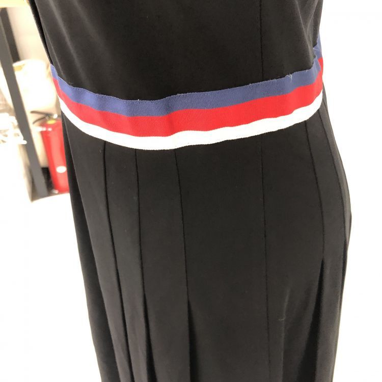 Gucci Gucci Web Stripe Pleated Dress XS Size XS / US 0-2 / IT 36-38 - 8 Thumbnail