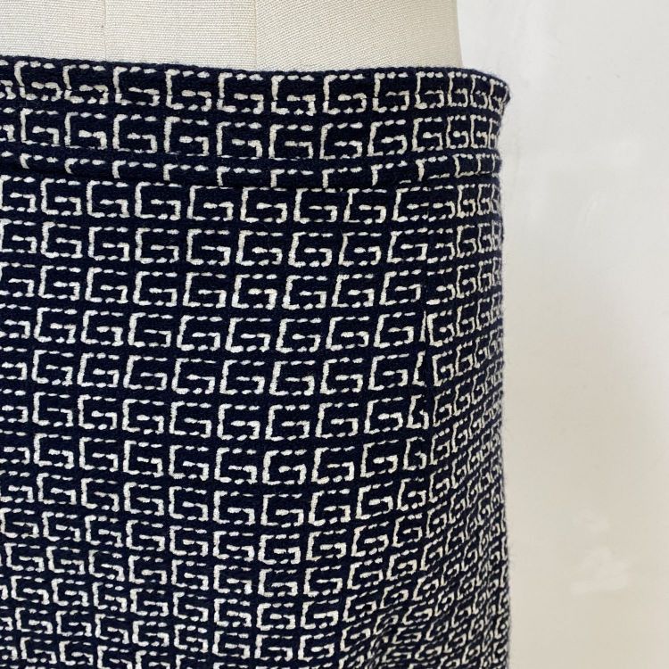 Gucci Gucci GG Logo Wool Blend Midi Skirt Size IT 42 Size 28" / US 6 / IT 42 - 9 Thumbnail